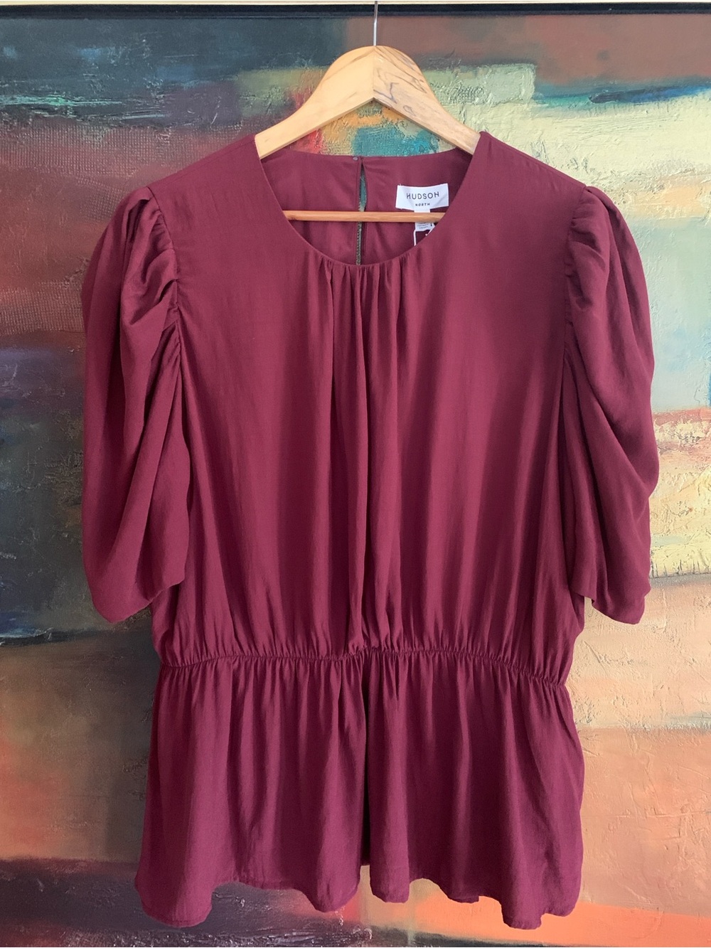 NWT Hudson North Burgundy Peplum Blouse with Puffed Sleeves, Sz L